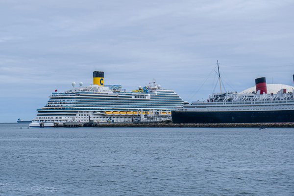 Discover authentic scottish ceilidh dance adventures at unmissable locations!