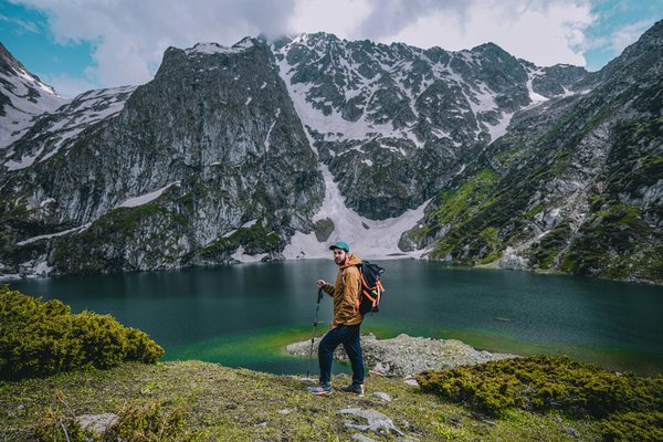 Discover top uk campsites perfect for savoring local food and drink festivals